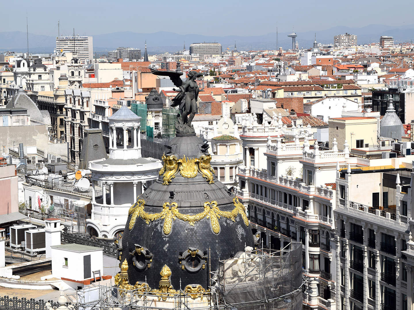 Vista aérea Gran Vía, Edificio Metrópolis