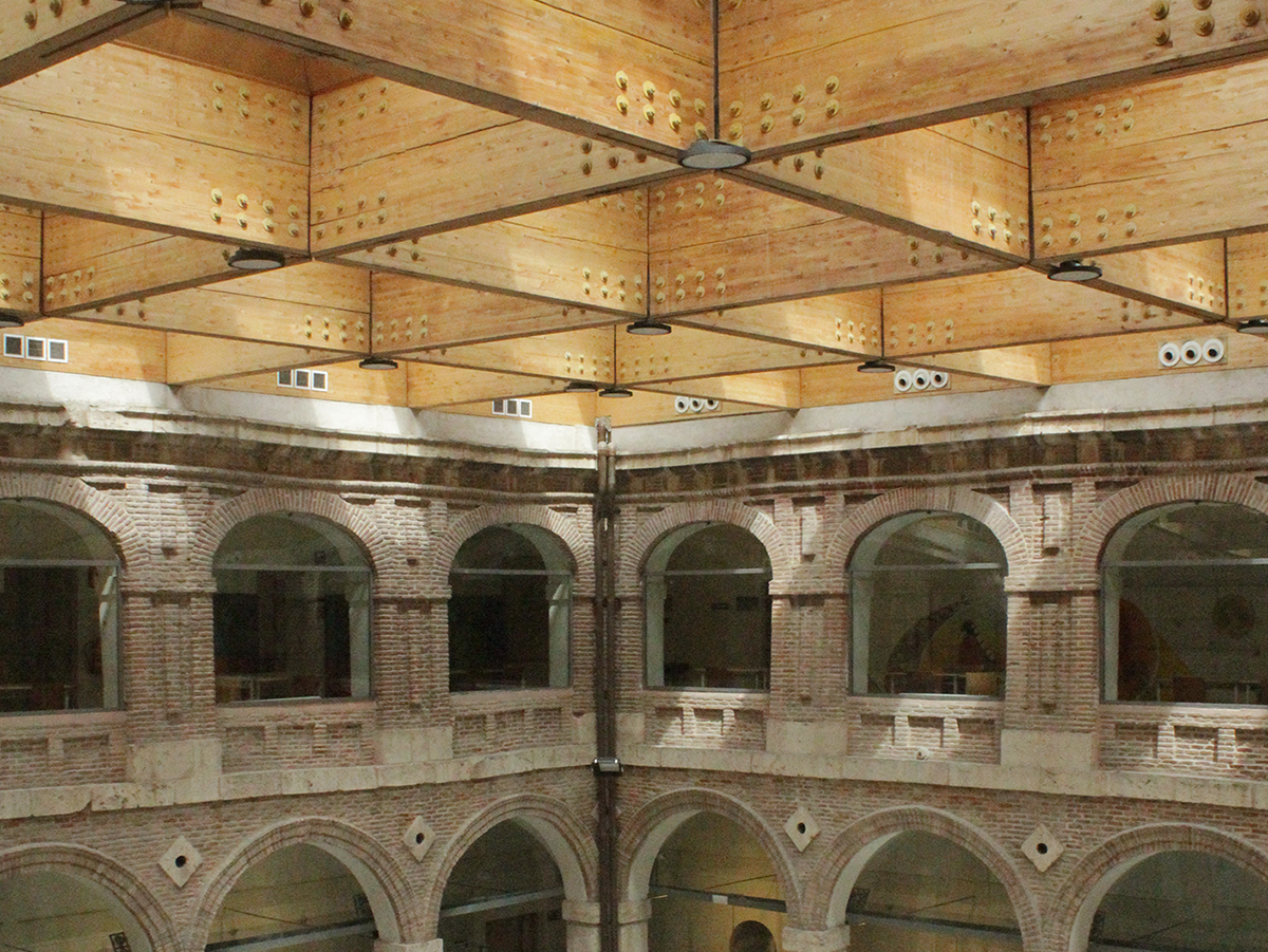 Ayer y hoy de una vocación: la Real Congregación de Arquitectos de la UAH