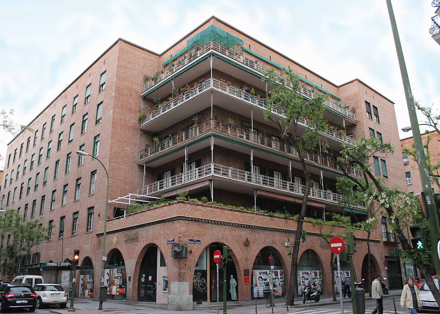 Fachada de la Casa de las Flores